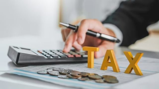 Best Online Tools and Calculators for Social Security and Taxes: How These Tools Can Help You Save Time and Money