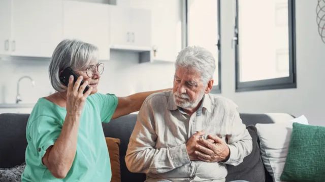 How to Connect with Local Emergency Services Quickly