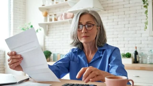 How Senior Residents in California Can Save on State Taxes: Deductions, Credits & Benefits Explained