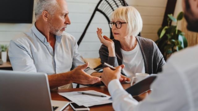 National and Local Organizations Helping Seniors Fight Scams and Legal Issues