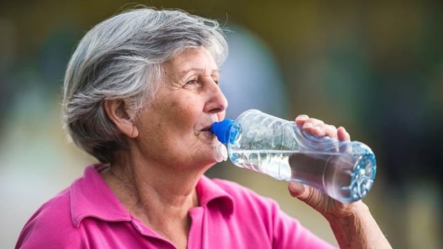 Essential Heat Stroke and Dehydration Prevention Tips for Seniors: Stay Safe in Hot Weather