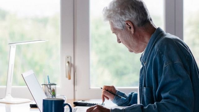 Social Security Retreats on Plan to Claw Back 100% of Benefits for Overpayments