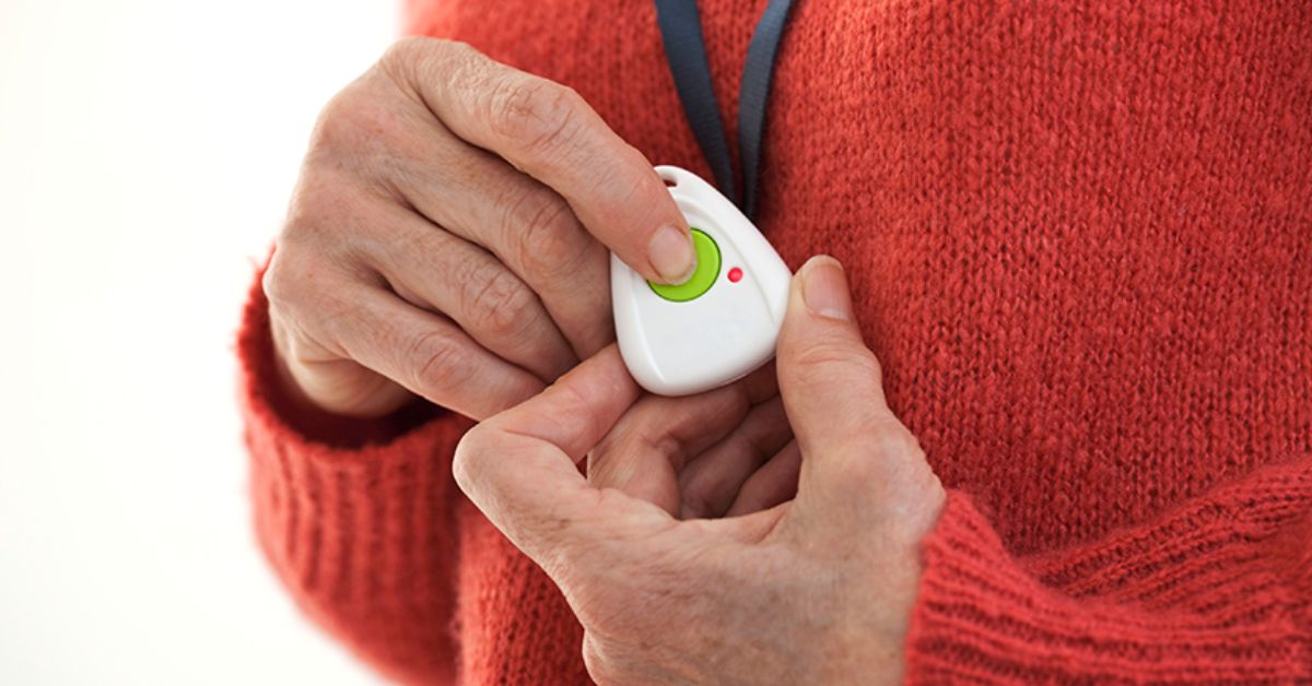 Best Fall Detection Devices for Seniors