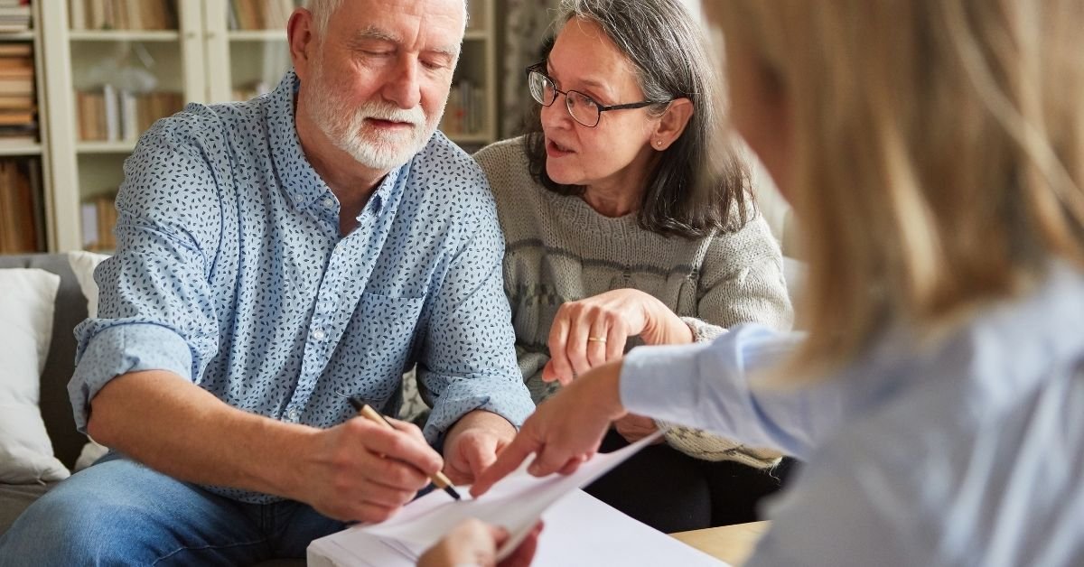 7 Common Medicare Mistakes That Could Cost Seniors Thousands (And How to Avoid Them)