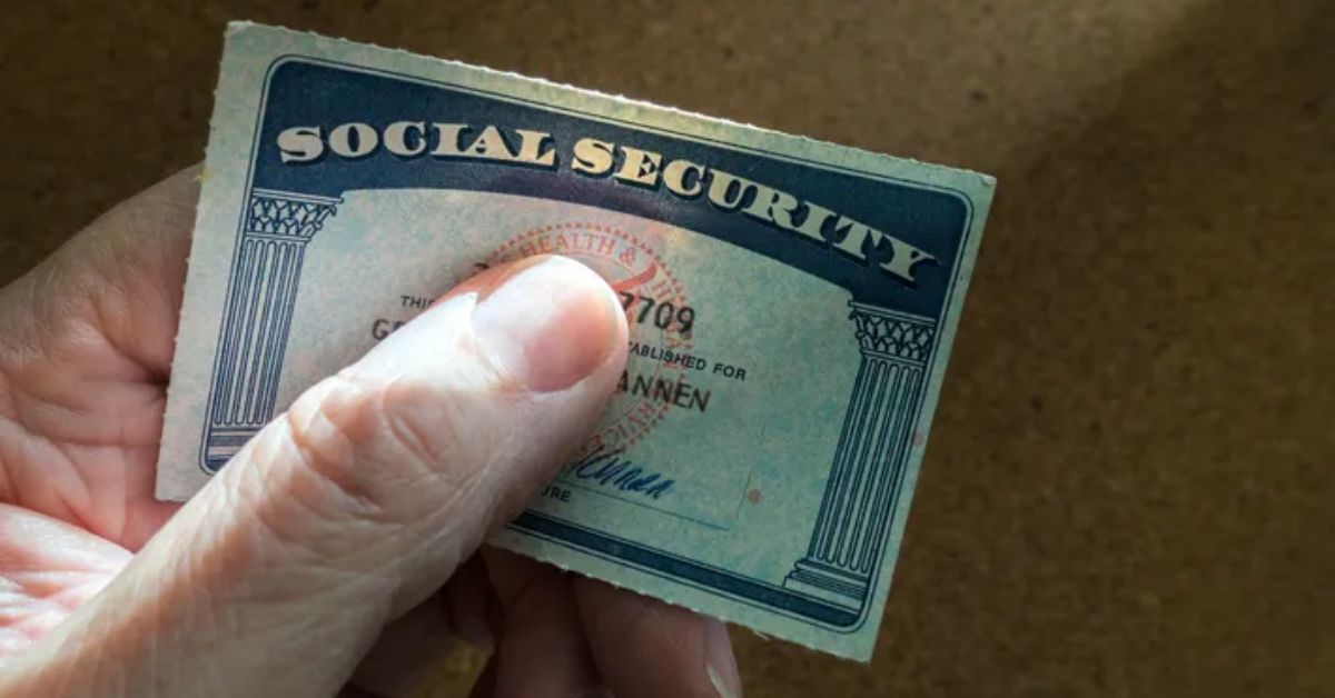 Don’t Share These 5 Things With Strangers