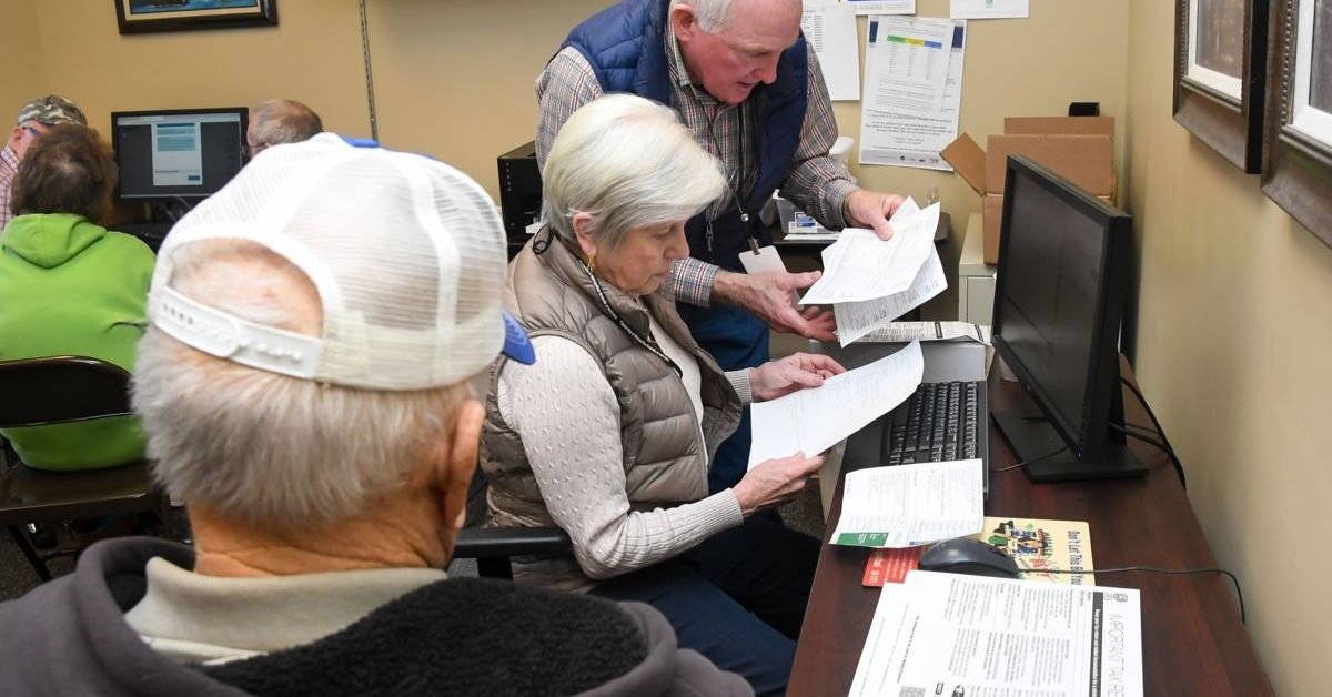 Free Tax Help Services for Seniors