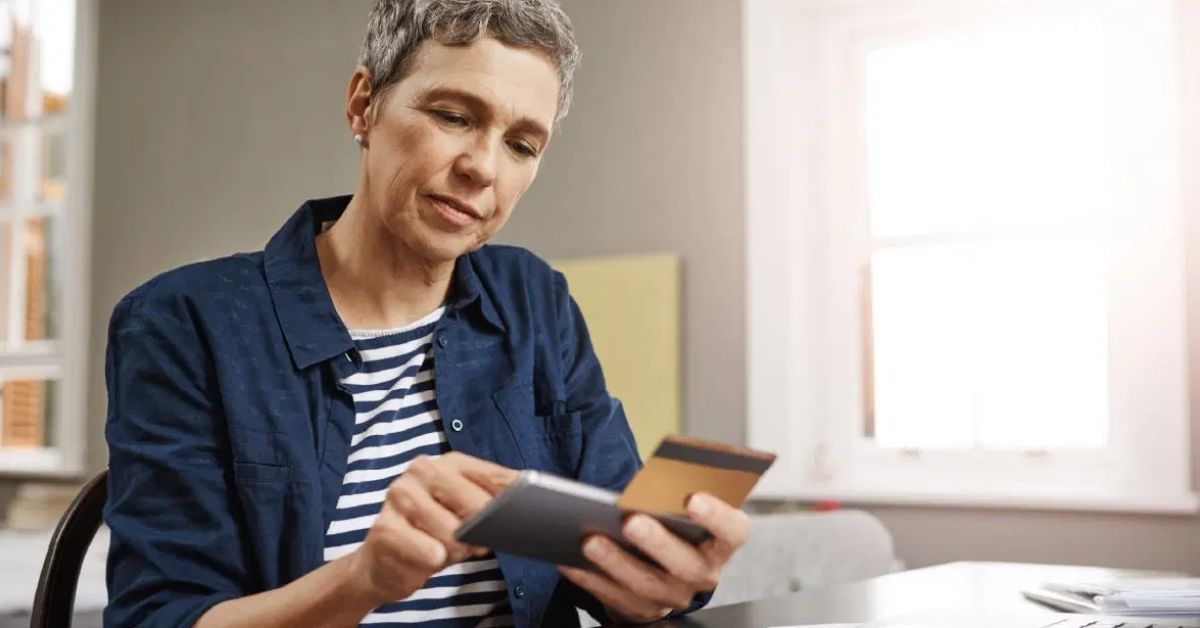 Top 6 eBay Scams Targeting Seniors in 2025 – Stay Safe Online